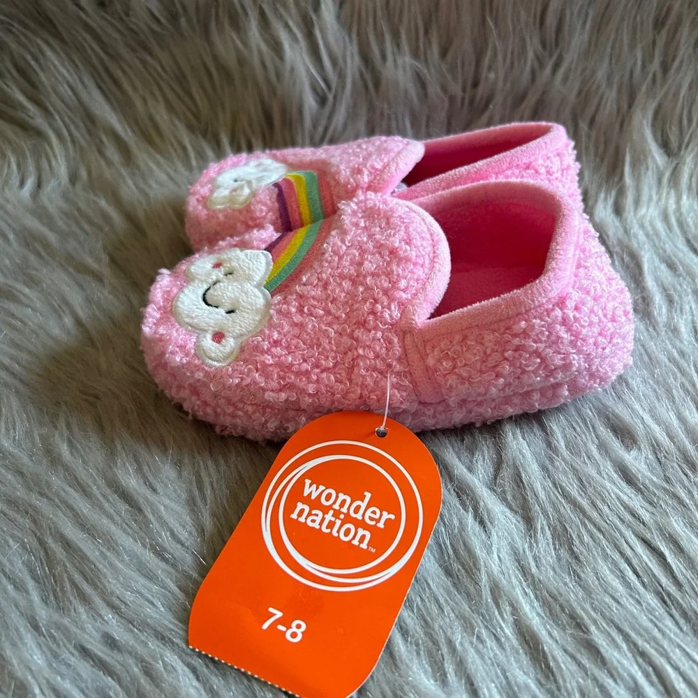 Wonder Nation Slippers Toddler Girls Size 7-8 Pink Fuzzy Rainbow Slip On Shoes